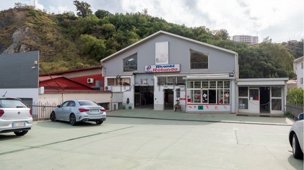 capannone in affitto a Catanzaro