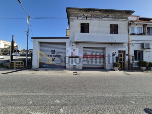 negozio in affitto a Catanzaro in zona Catanzaro Lido