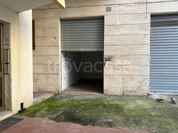 locale di sgombero in affitto a Catanzaro in zona Pontepiccolo