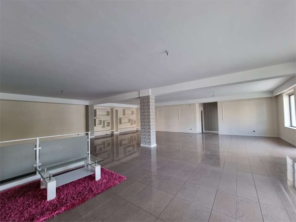 negozio in affitto a Catanzaro