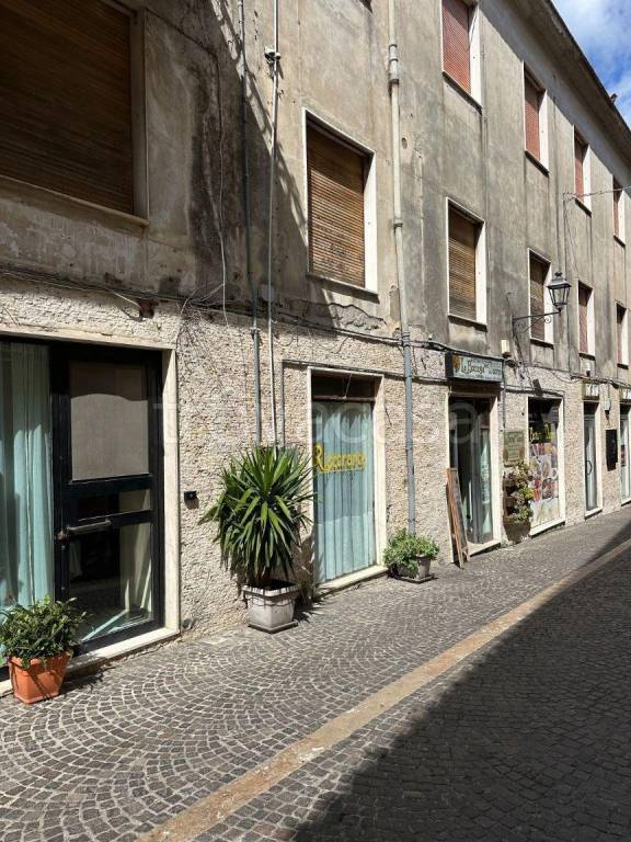 quadrivano in affitto a Catanzaro in zona Centro Città