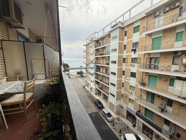appartamento in affitto a Catanzaro in zona Catanzaro Lido
