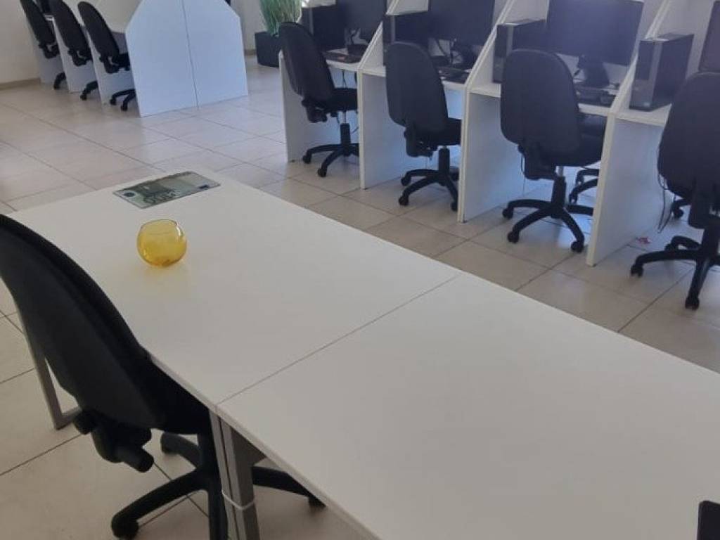 ufficio in affitto a Catanzaro in zona Santa Maria