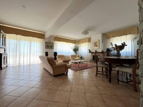 casa indipendente in affitto a Catanzaro in zona Siano
