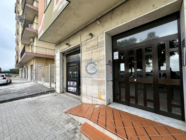 locale commerciale in affitto a Catanzaro in zona Catanzaro Lido