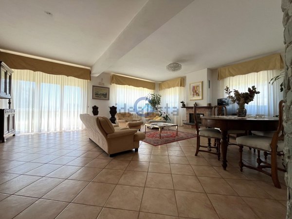casa indipendente in affitto a Catanzaro in zona Siano