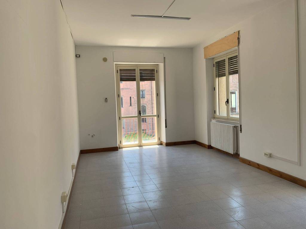 ufficio in affitto a Catanzaro in zona Centro Città