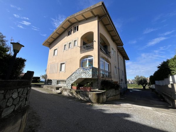appartamento in affitto a Catanzaro in zona Siano