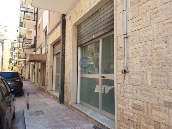 locale commerciale in affitto a Catanzaro in zona Catanzaro Lido