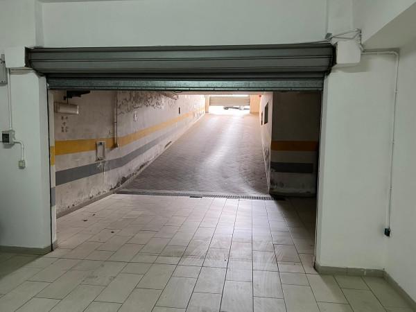 negozio in affitto a Catanzaro in zona Pontegrande