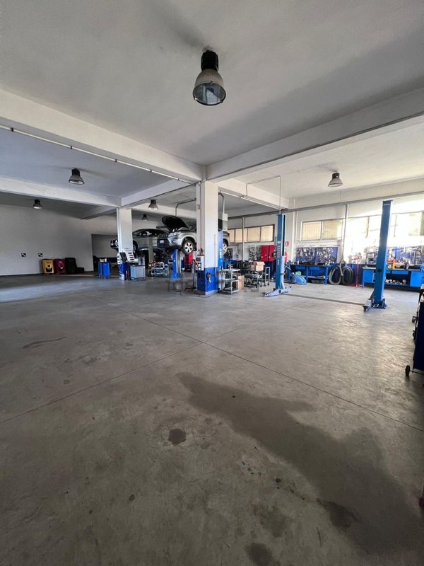 locale commerciale in affitto a Catanzaro