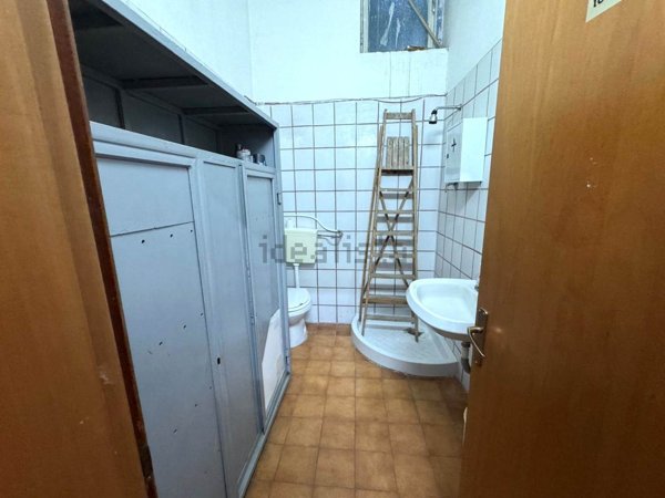 locale commerciale in affitto a Catanzaro in zona Catanzaro Lido