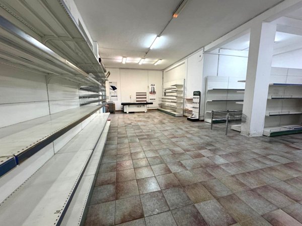 locale commerciale in affitto a Catanzaro in zona Catanzaro Lido