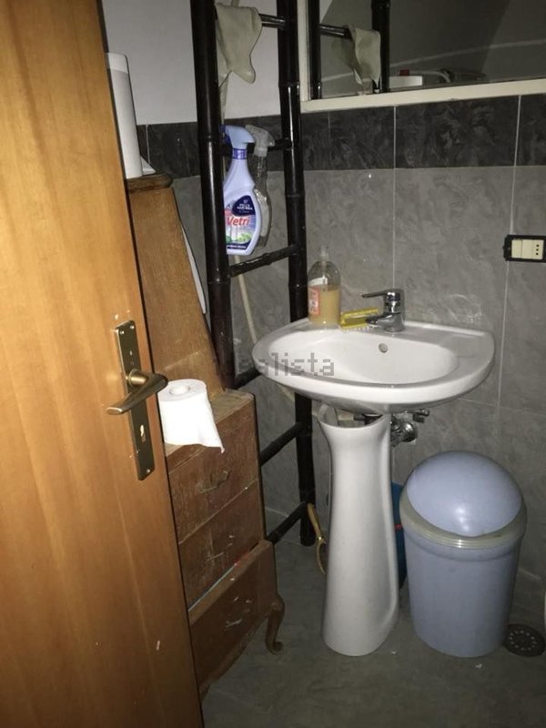 locale commerciale in affitto a Catanzaro in zona Centro Città