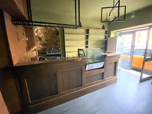 locale commerciale in affitto a Catanzaro in zona Centro Città