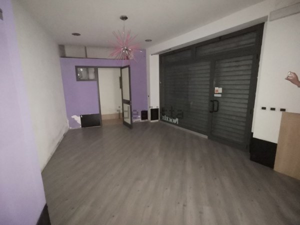 locale commerciale in affitto a Catanzaro