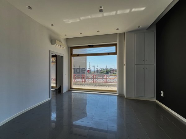 locale commerciale in affitto a Catanzaro in zona Centro Città