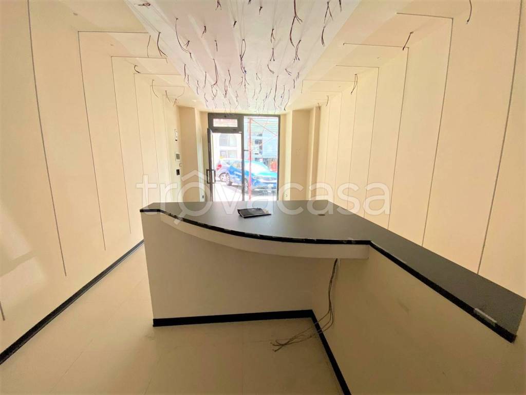 negozio in affitto a Catanzaro in zona Centro Città