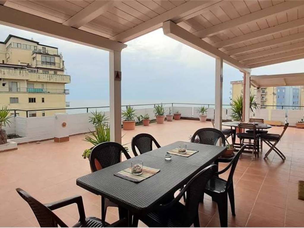 appartamento in affitto a Catanzaro in zona Catanzaro Lido