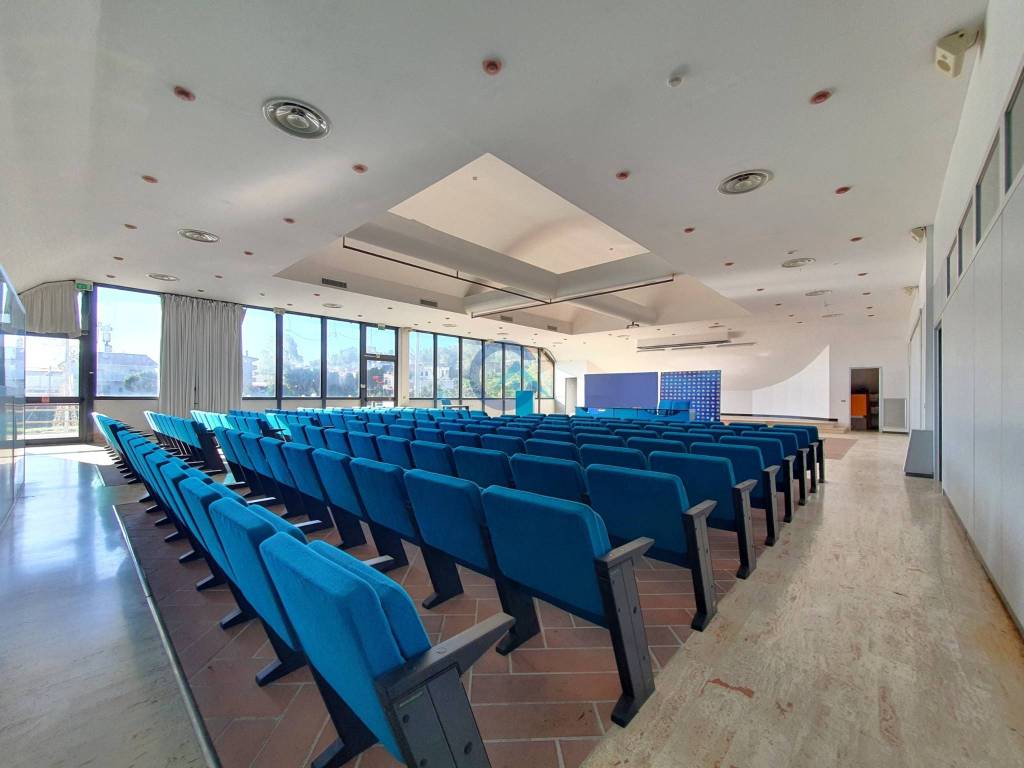 ufficio in affitto a Catanzaro in zona Catanzaro Lido