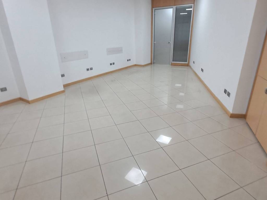 ufficio in affitto a Catanzaro in zona Centro Città