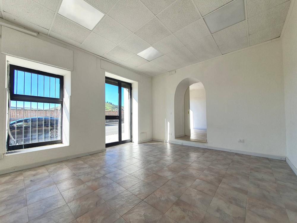 locale commerciale in affitto a Catanzaro in zona Catanzaro Sala