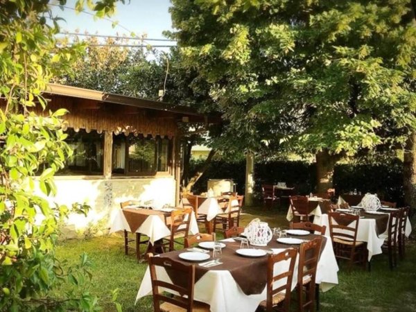 negozio in affitto a Catanzaro in zona Sant'Elia