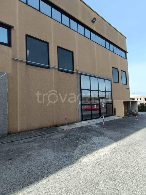 locale commerciale in affitto a Catanzaro