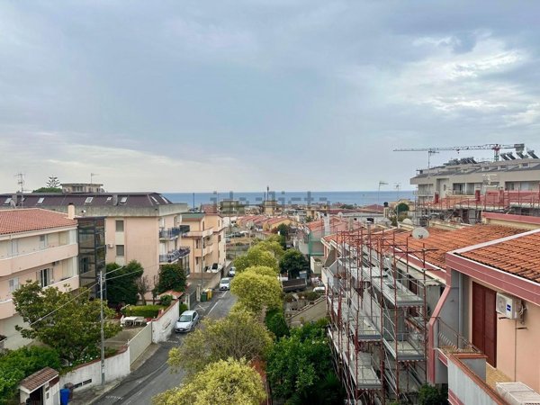 appartamento in affitto a Catanzaro in zona Catanzaro Lido