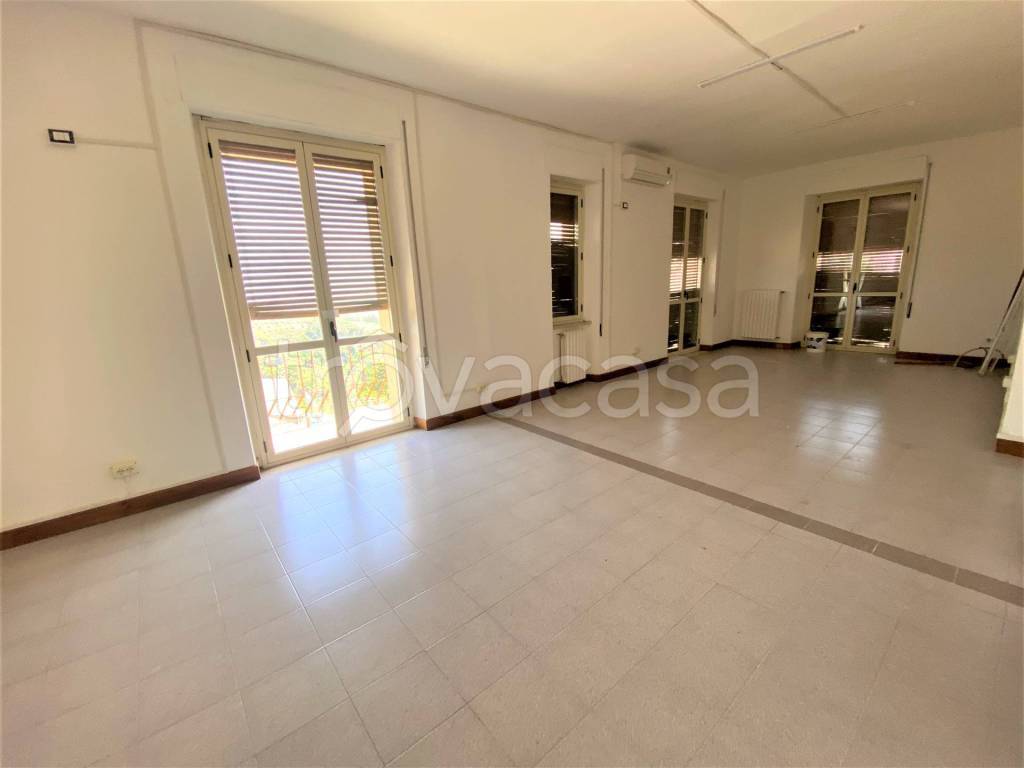 ufficio in affitto a Catanzaro in zona Centro Città