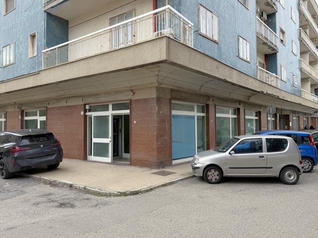 negozio in affitto a Catanzaro in zona Catanzaro Lido