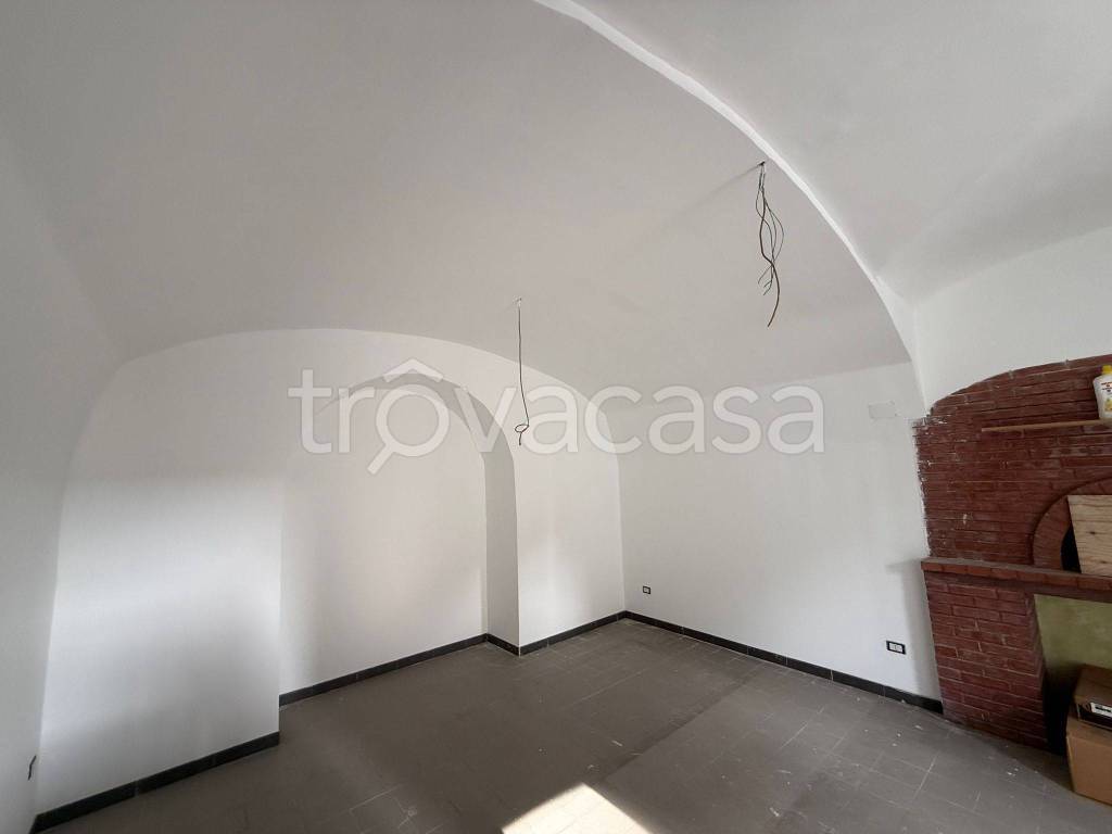 negozio in affitto a Catanzaro in zona Centro Città