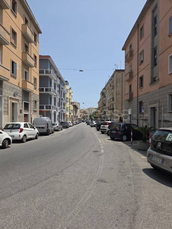 negozio in affitto a Catanzaro in zona Centro Città