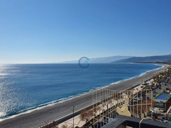 appartamento in affitto a Catanzaro in zona Catanzaro Lido