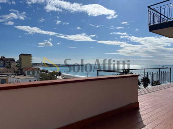 appartamento in affitto a Catanzaro in zona Catanzaro Lido