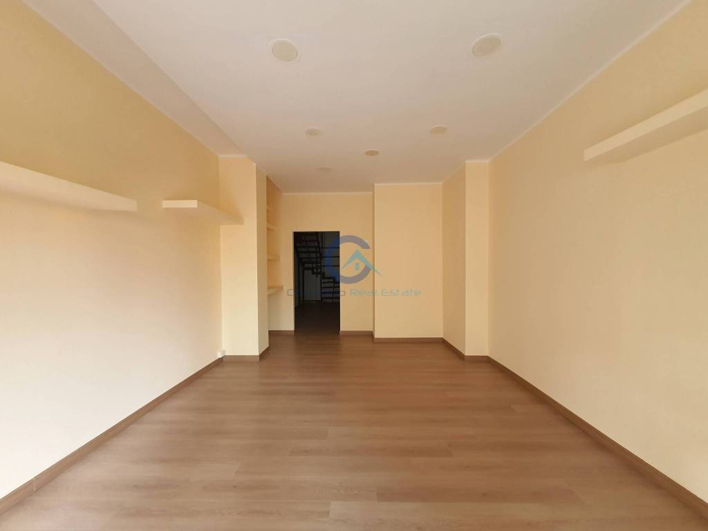 negozio in affitto a Catanzaro in zona Pontepiccolo