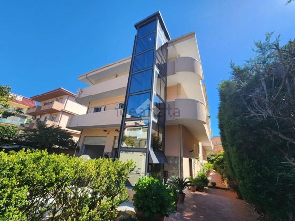 appartamento in affitto a Catanzaro in zona Germaneto