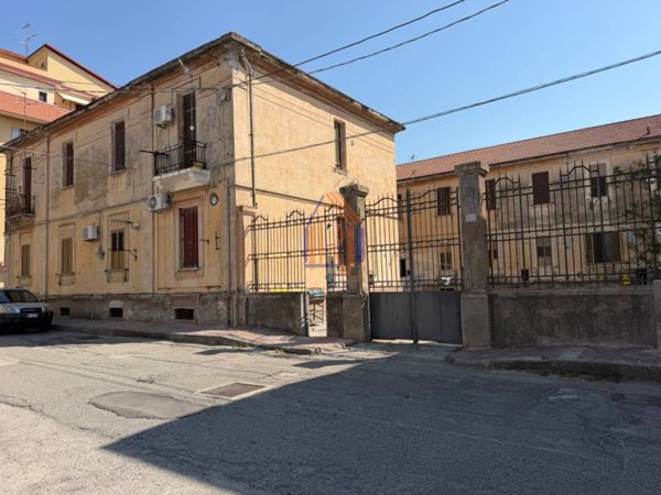 appartamento in affitto a Catanzaro in zona Catanzaro Lido