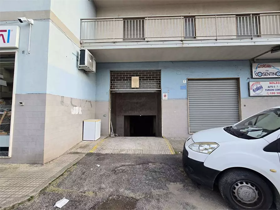 locale commerciale in affitto a Catanzaro in zona Catanzaro Lido
