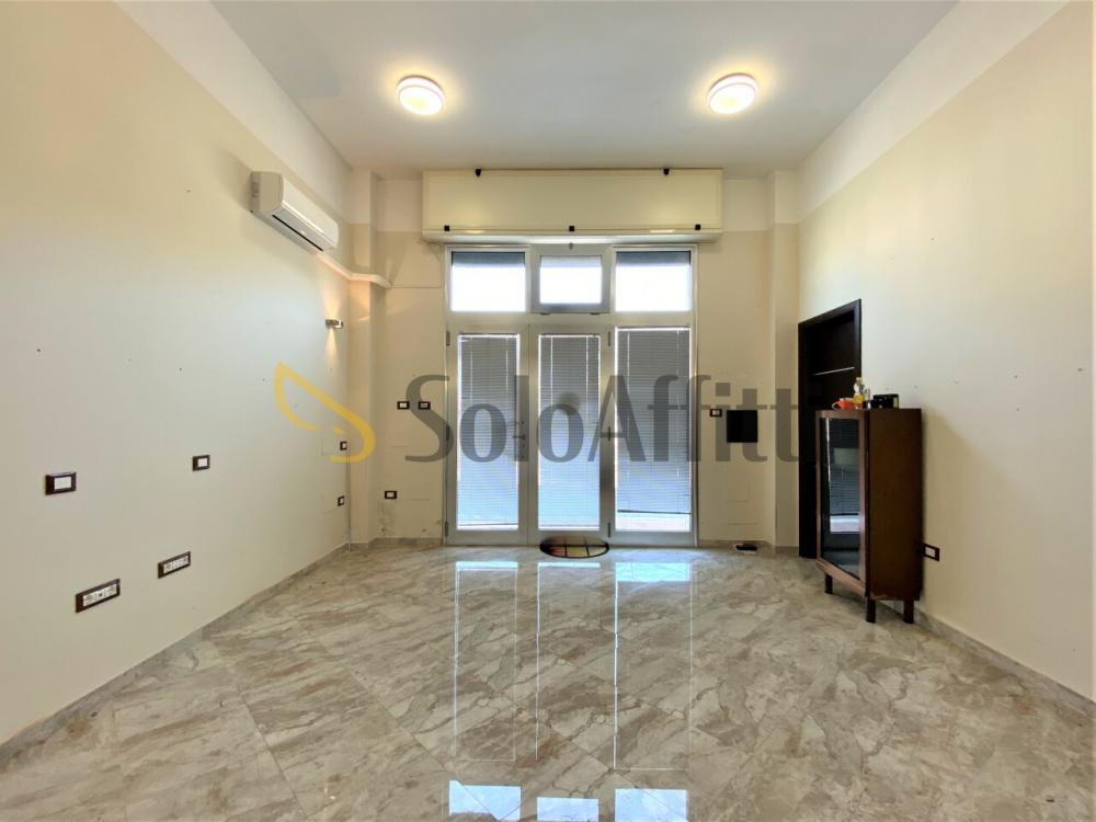 intera palazzina in affitto a Catanzaro in zona Centro Città