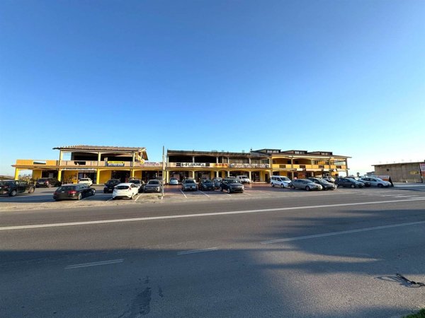 locale commerciale in affitto a Cropani in zona Cropani Marina