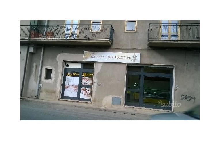 locale commerciale in affitto a Davoli