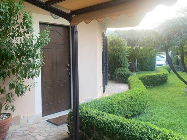 casa indipendente in affitto a Montauro in zona Calalunga/Pietragrande