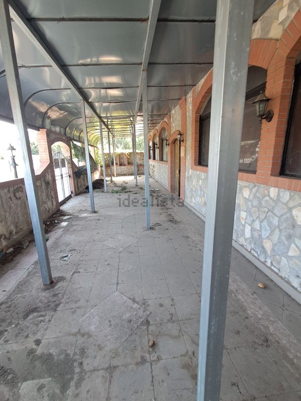 trivano in affitto a Montepaone in zona Montepaone Lido