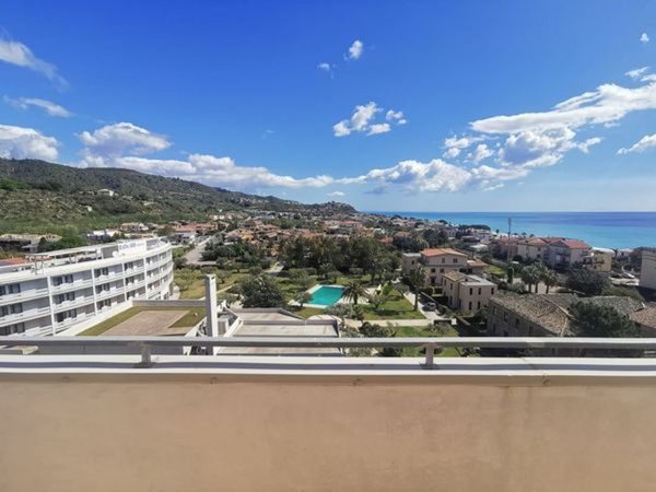 appartamento in affitto a Montepaone in zona Montepaone Lido