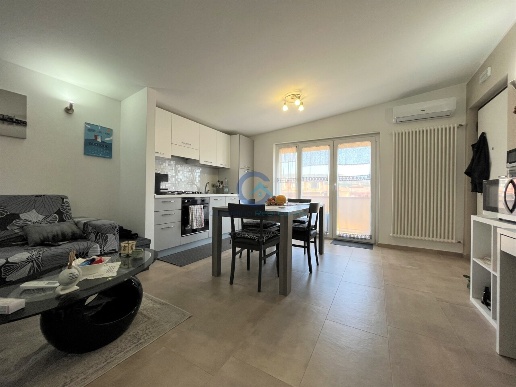 appartamento in affitto a Montepaone in zona Montepaone Lido