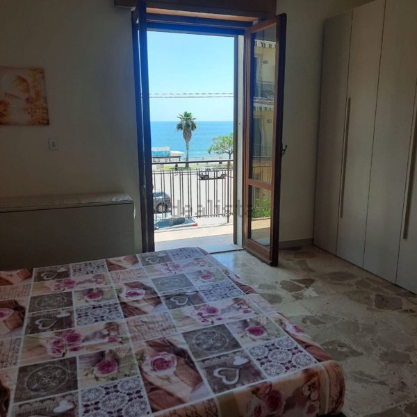 appartamento in affitto a Montepaone in zona Montepaone Lido