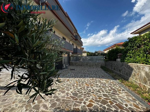 appartamento in affitto a Montepaone in zona Montepaone Lido
