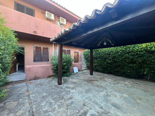 casa indipendente in affitto a Montepaone in zona Frabotto Mannesì
