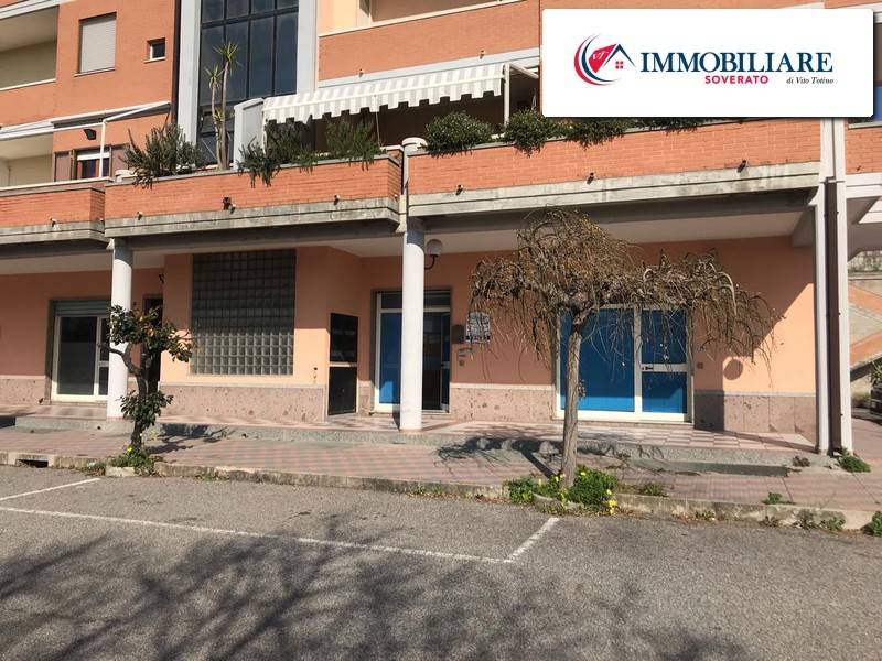 ufficio in affitto a Satriano